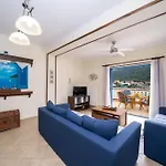 Veranda Mare * Agia Efimia