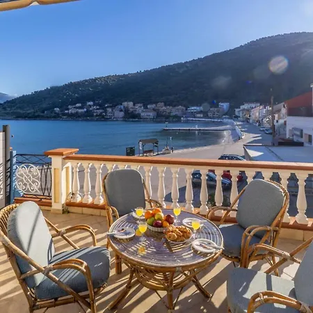 Апартаменты Veranda Mare Айя-Евфимия